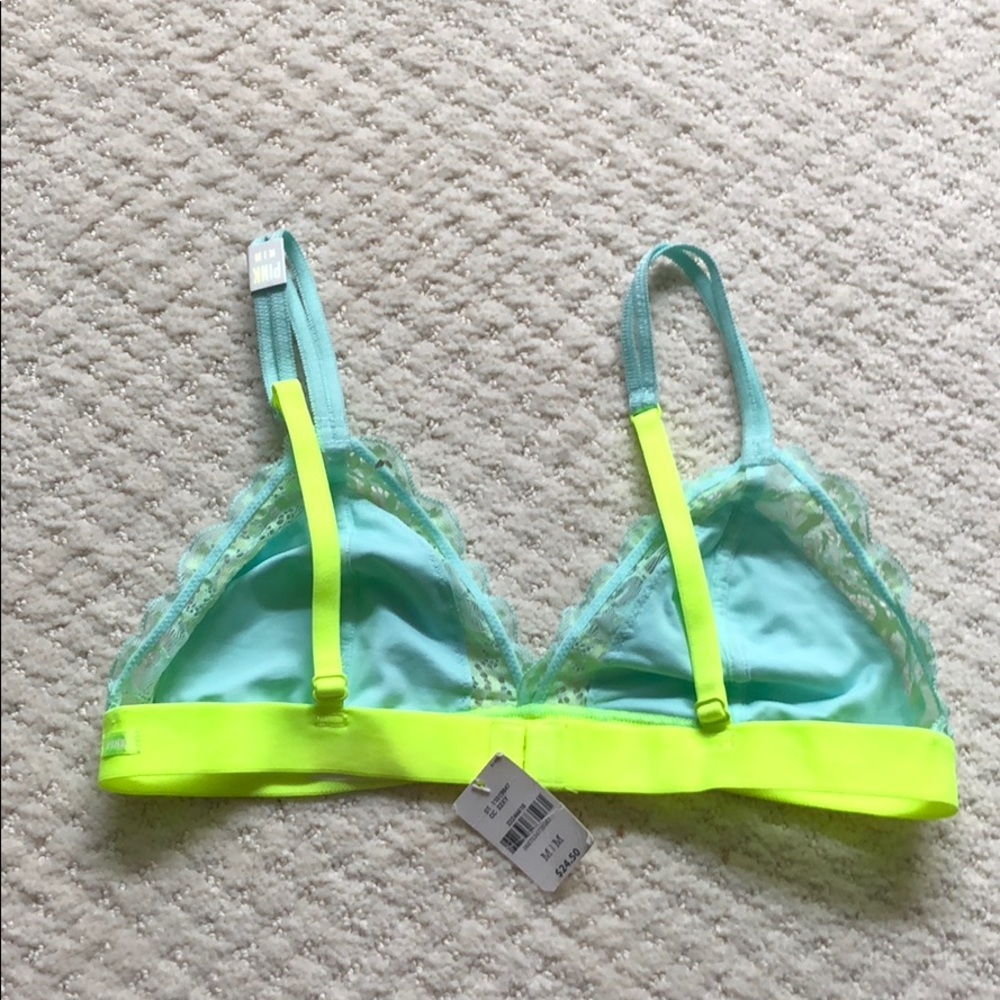 Pink bra - Picture 2 of 4